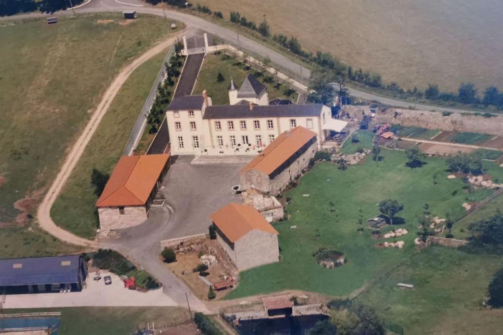 Le Logis Cholet 49300 Lieu Exceptionnel En Famille Ou Amis Villa Mazieres-en-Mauges Luaran gambar
